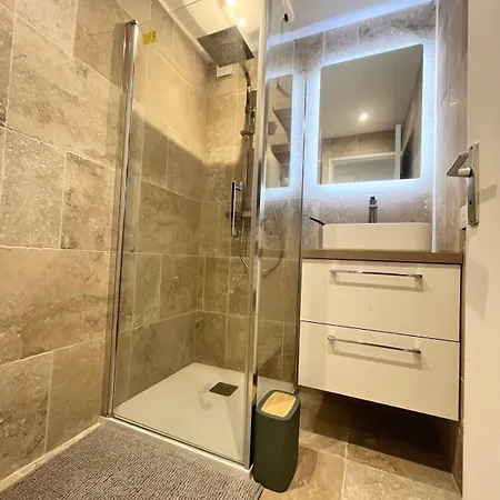 Cosy A 3 Min De La Avec Parking Privé Cannes